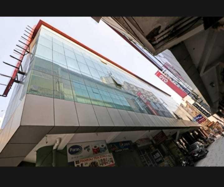Super Hotel O Global New Delhi Exterior photo