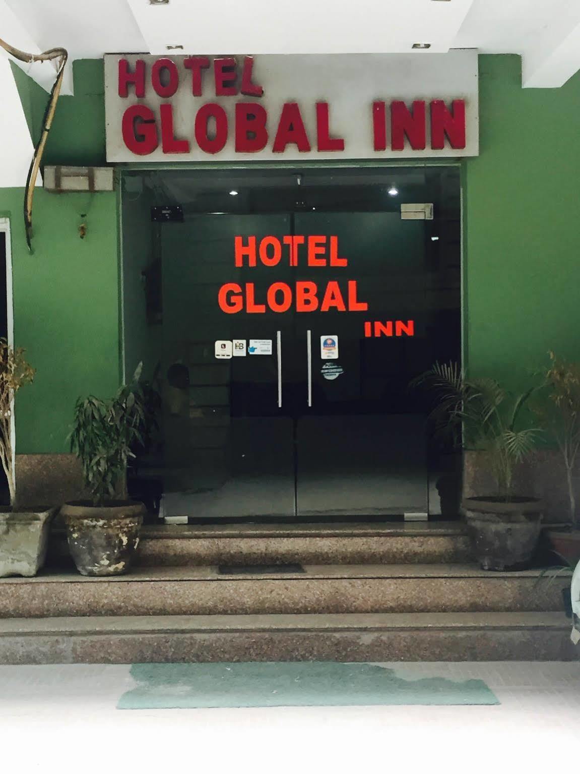 Super Hotel O Global New Delhi Exterior photo