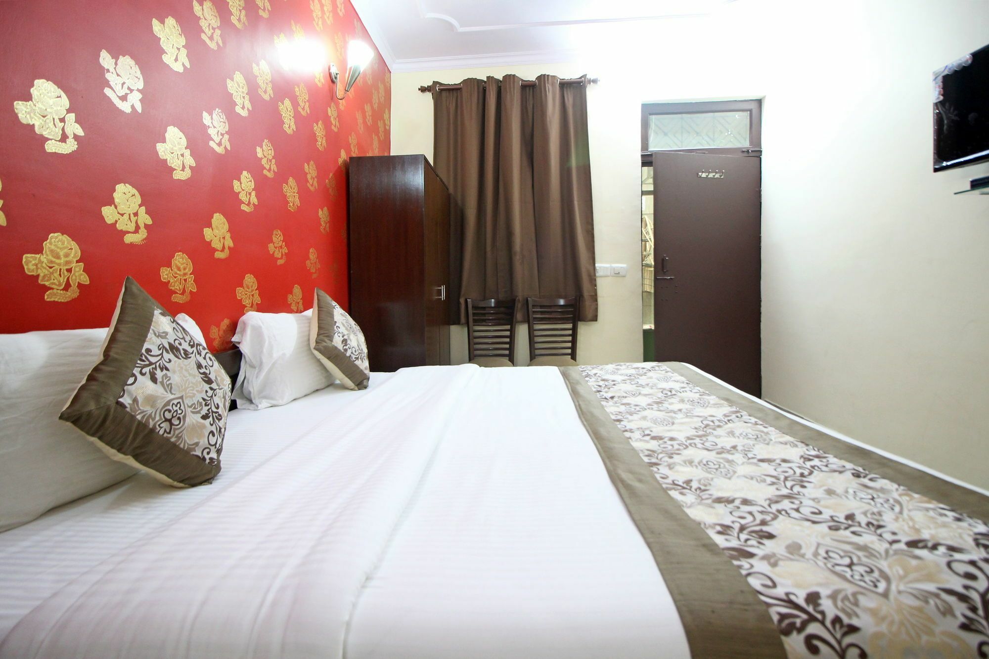 Super Hotel O Global New Delhi Exterior photo